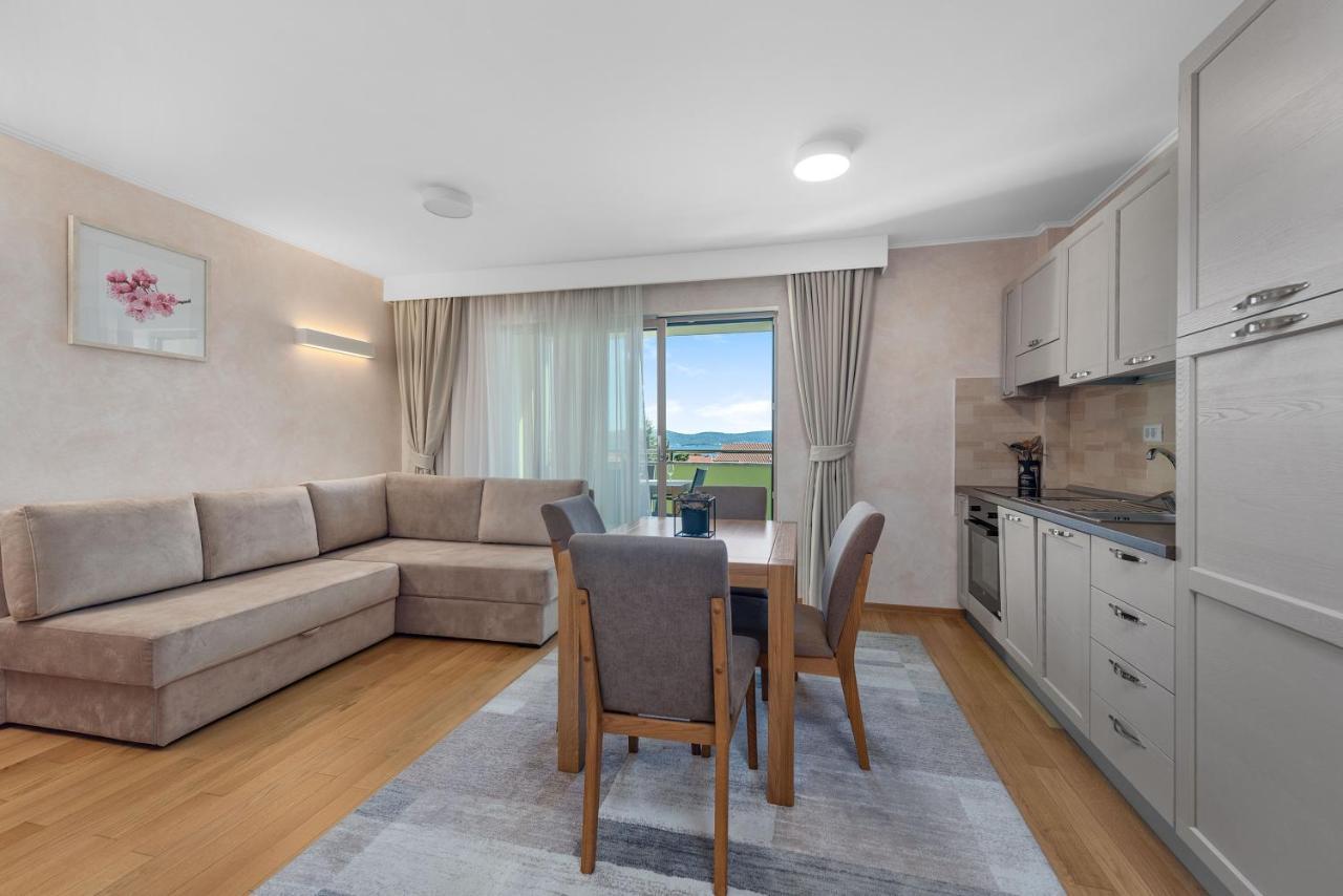 Apartmani Rubinic Turanj Buitenkant foto